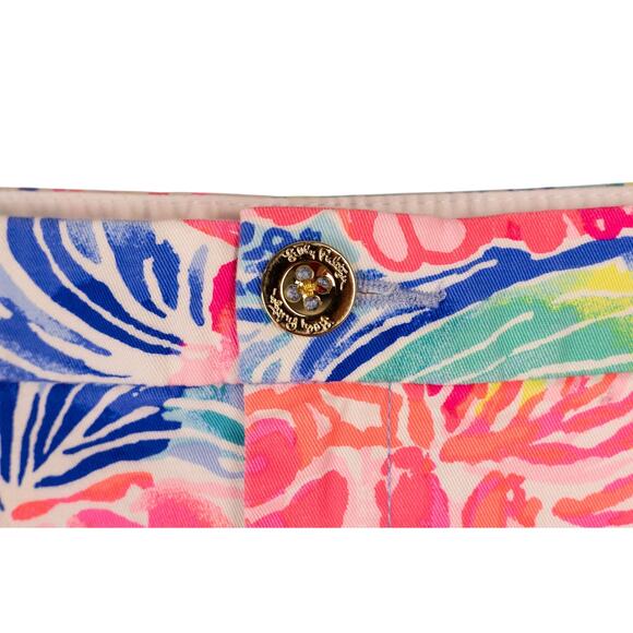 Lilly Pulitzer Size 8 Buttercup Stretch Short Seashell Pattern Scalloped Hem - Picture 3 of 7